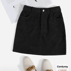 SHEIN Black Corduroy Mini Skirt with Front Pockets